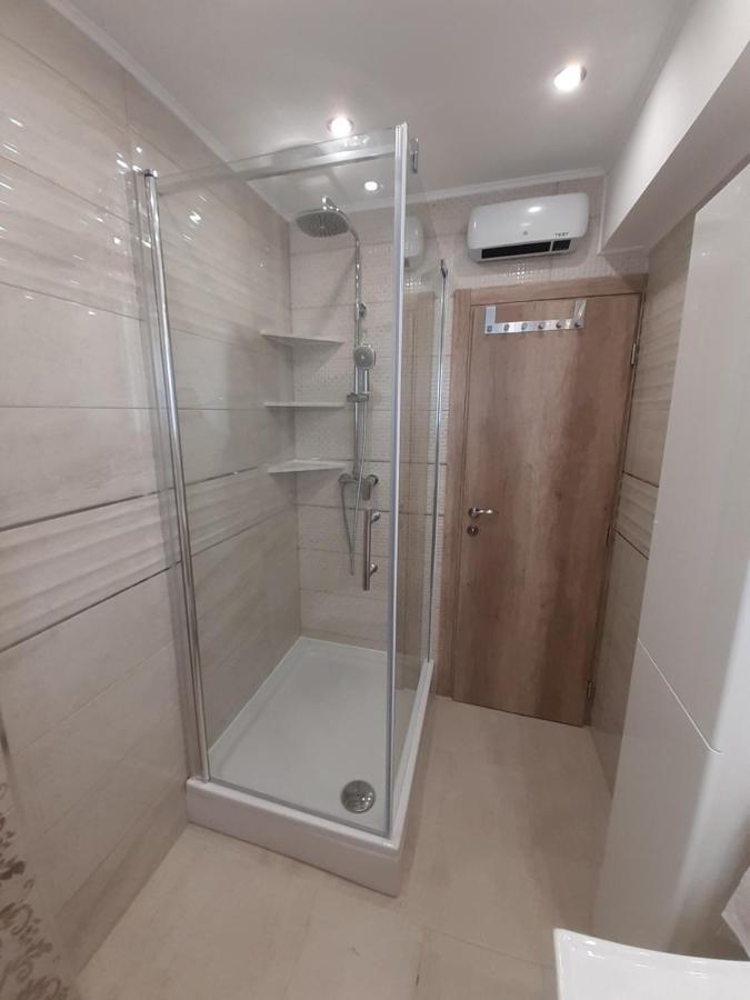 Apartment Lucky With Jacuzzi Trogir Eksteriør billede